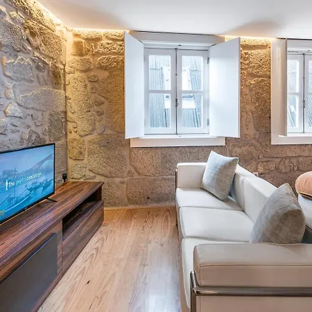 Guestready - The New Yellow Ledbetter